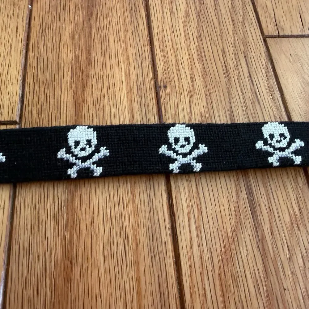 Boys Large Smathers & Branson Needlepoint Skull Crossbones Belt Jolly Roger